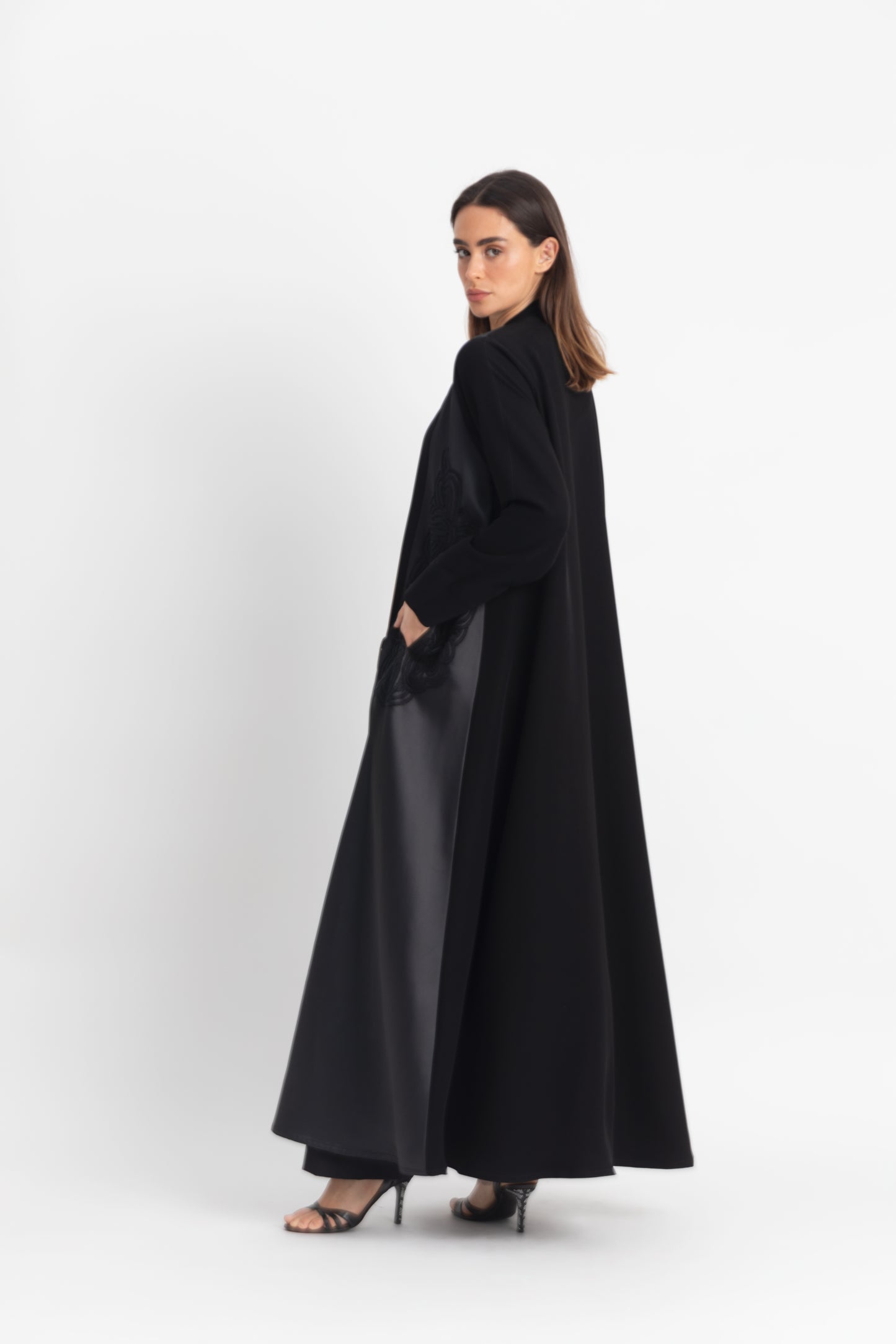 Abaya 33
