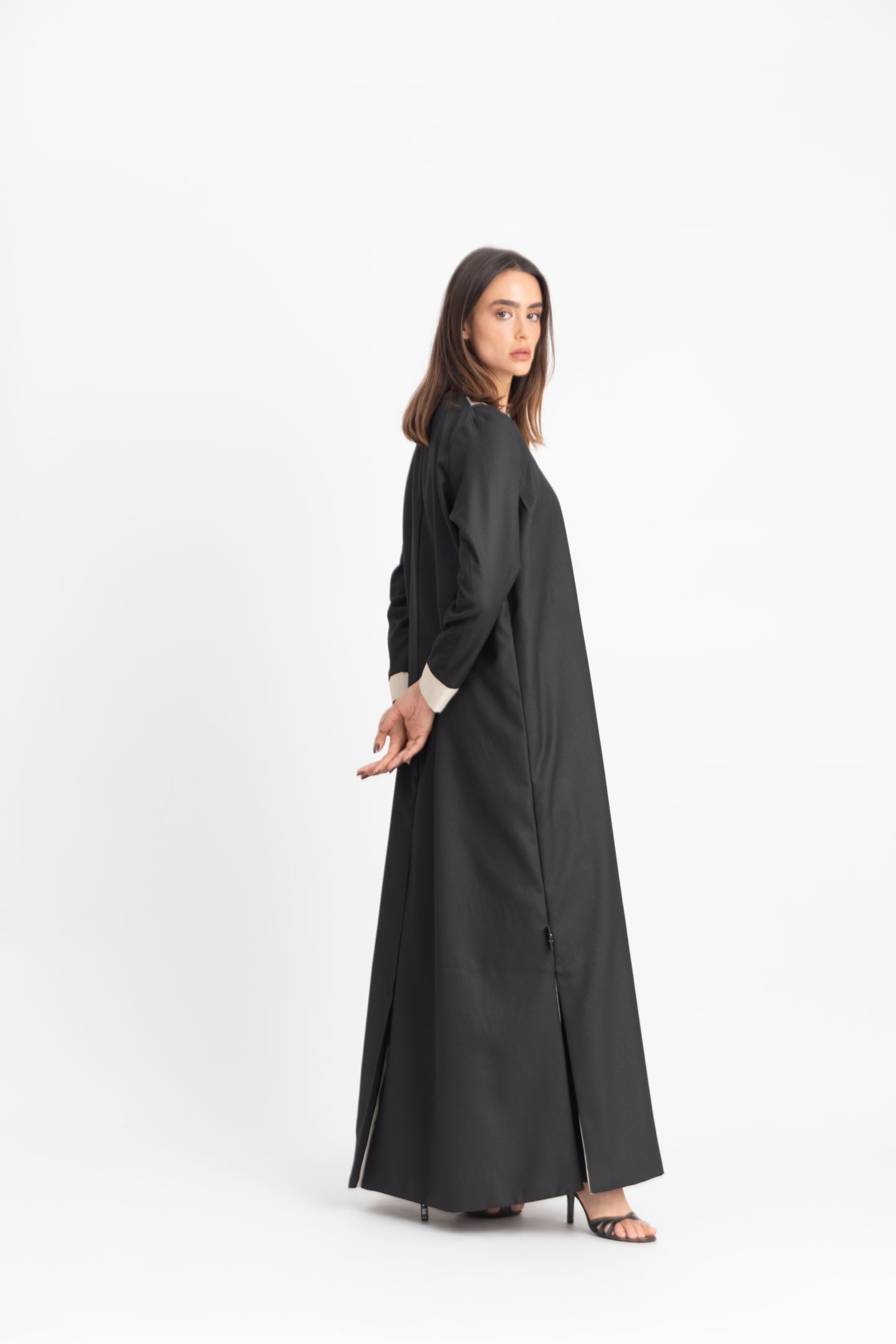 Abaya 44